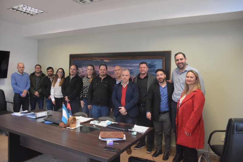 Alem adjudicó a TALA la concesión del transporte urbano para cuatro líneas 3 tala2 - 2