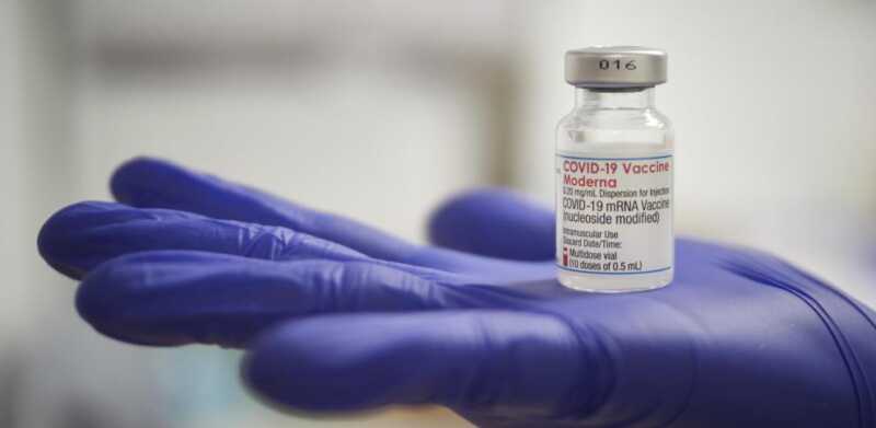Vacunas contra el Covid-19: a la espera de la declaración de Sigman, la Justicia define la citación a directivos de Sputnik y AstraZeneca covid