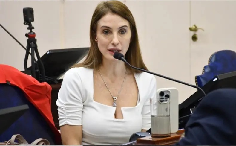 Polémica por las “Gildolimpiadas” en Formosa: “es un circo para enaltecer la figura del gobernador” 2 Agostina Villagi diputada provincial Formosa - 1