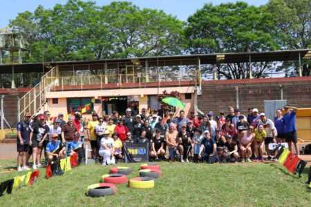 Los Juegos Germánicos reunieron a 11 equipos mixtos en el Complejo Polideportivo Ricardo Balbín de Leandro N. Alem.