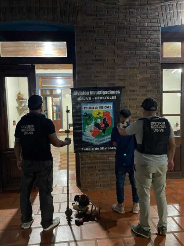 Detenido Apostoles cheque