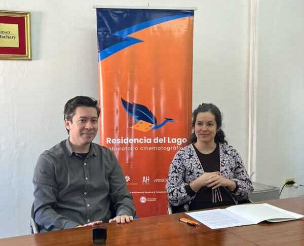 “El fin de todo esto es hacer películas en Misiones”: Sergio Acosta y una apuesta al desarrollo audiovisual 4 Sergio Acosta destacó el convenio con la UGD y Bahía Santa Ana para impulsar la formación de guionistas y nuevos proyectos audiovisuales en Misiones.