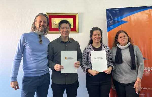 “El fin de todo esto es hacer películas en Misiones”: Sergio Acosta y una apuesta al desarrollo audiovisual Sergio Acosta destacó el convenio con la UGD y Bahía Santa Ana para impulsar la formación de guionistas y nuevos proyectos audiovisuales en Misiones.