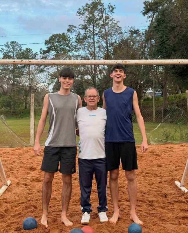 Ángel Dalmau repasó el crecimiento del handball en Oberá y el presente de sus jóvenes talentos con proyección nacional.
