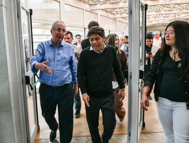 Passalacqua y Kicillof firmaron convenios para fortalecer la industria, la tecnología, la seguridad y la producción 30 Kicillof en Misiones 13 - 29