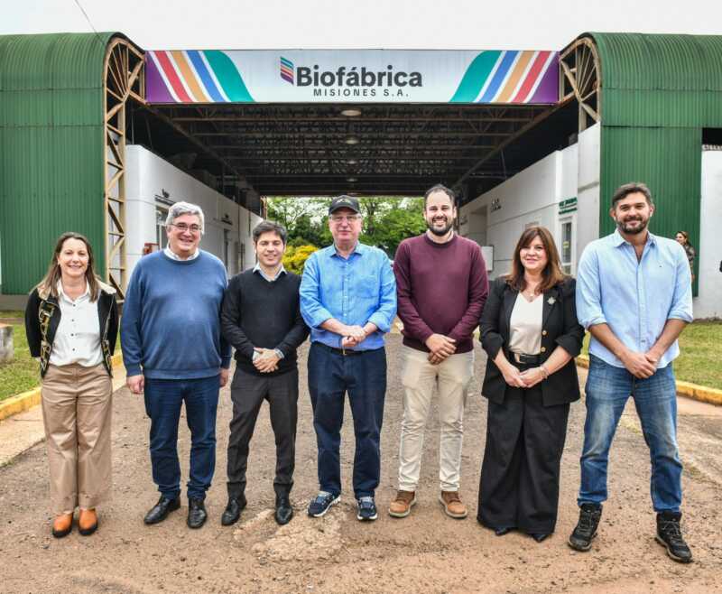 Passalacqua y Kicillof firmaron convenios para fortalecer la industria, la tecnología, la seguridad y la producción 4 Kicillof en Misiones 18 - 3