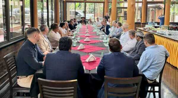 Klimiuk contó detalles de la reunión de más de tres horas entre Jorge Brito y empresarios de distintos sectores de Misiones.