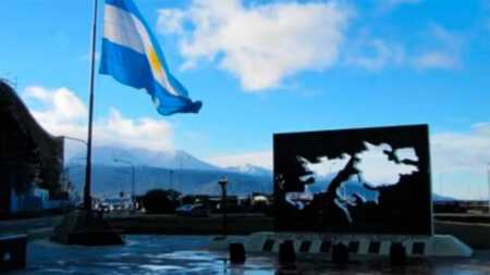 Malvinas: una delegación viajará a Chile para impulsar una ruta comercial con Punta Arenas Malvinas