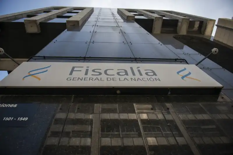 Conmoción en Uruguay: una joven fue apuñalada por un compañero en la Facultad de Medicina 6 Una joven fue apuñalada en la Facultad de Medicina de Uruguay y su agresor podría declarar ante Fiscalía