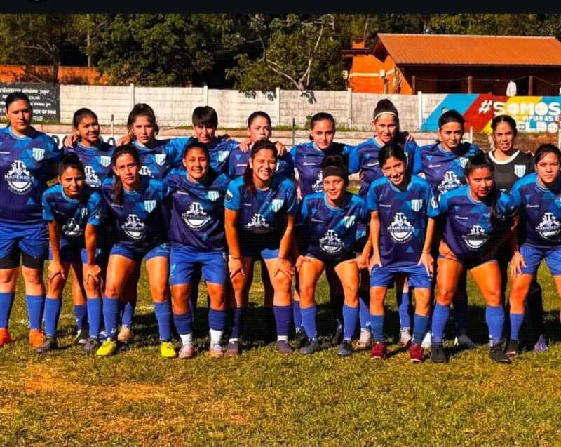 Guaraní goleó y quedó a un paso de la próxima fase del Regional Federal Amateur femenino 2 Guaraní goleó a Sportivo Eldorado en el partido de ida de la tercera fase del Regional Federal Amateur femenino. La serie se definirá en Eldorado.