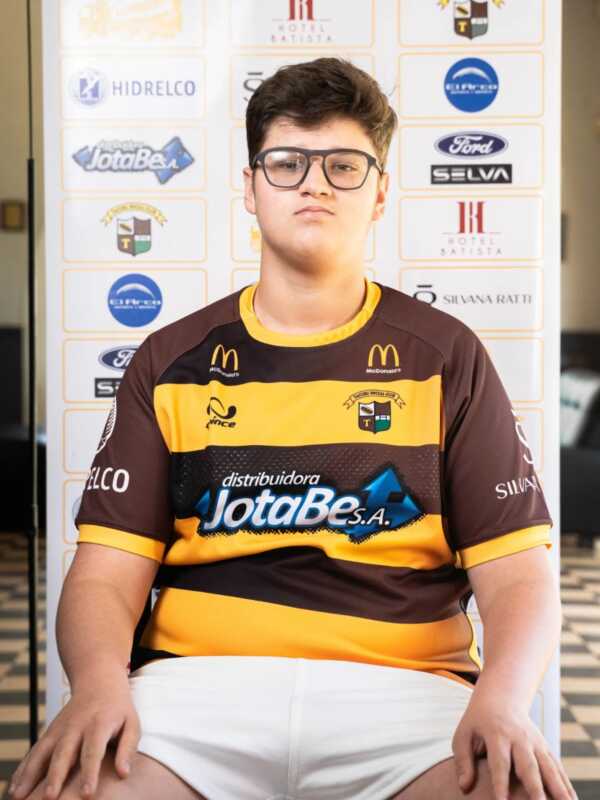 Tacurú Social Club hará historia con su gira a Sudáfrica. Francisco “Pachi” Benmaor contó en Arriba la Radio cómo se gestó el viaje de la M-16 y qué esperan vivir los 36 jugadores.