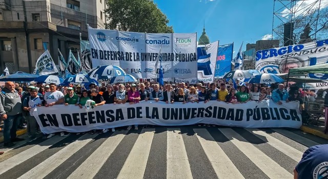 Gremios universitarios pararán este miércoles tras fracasar la reunión con el Gobierno por un aumento salarial 5 WhatsApp Image 2026 09 01 at 18.30.30 2 - 4