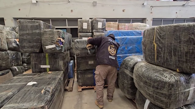 Desbarataron una banda que ingresaba contrabando por Misiones y secuestraron mercadería por $1.500 millones 7 WhatsApp Image 2026 09 03 at 18.27.45 2 - 6