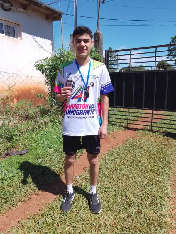 Gastón Sabarén se subió al podio con el 3er puesto en su categoría 