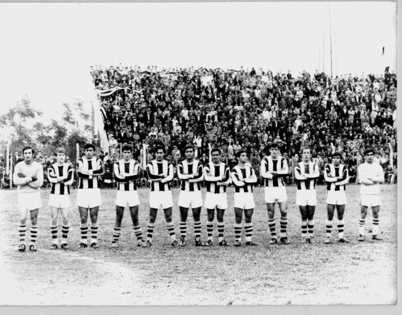 Atlético Posadas cumple 114 años: la historia del “Decano” del fútbol posadeño 4 Atlético Posadas cumple 114 años y repasa una historia marcada por sus orígenes, sus grandes figuras, sus títulos y su identidad.