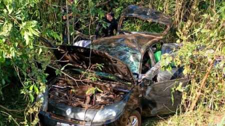Cuatro personas fueron hospitalizadas tras despiste de un auto en la ruta provincial 20 en San Pedro hospitalizadas