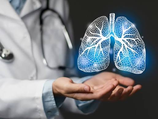Fibrosis Pulmonar: una patología que afecta la funcionalidad de los pulmones y alerta a los pacientes 3 La fibrosis pulmonar puede avanzar durante años sin un diagnóstico preciso. Cuáles son sus principales síntomas, cuántas personas podría afectar en Argentina y por qué la detección temprana es clave.