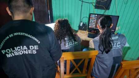 Detuvieron en Posadas a un chofer de aplicaciones en una investigación por material de abuso sexual infantil posadas