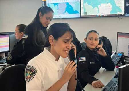 Ailén Gauna, de 25 años, comenzó a trabajar en el equipo interdisciplinario del 911 de Posadas y ya realizó su primera intervención.