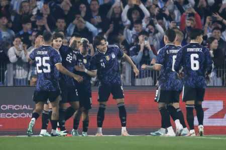 Argentina goleó 7-0 a Burkina Faso en el Monumental Argentina