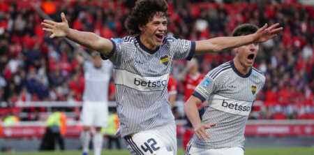 Boca se llevó el clásico ante Independiente y aseguró su lugar en los playoffs Boca