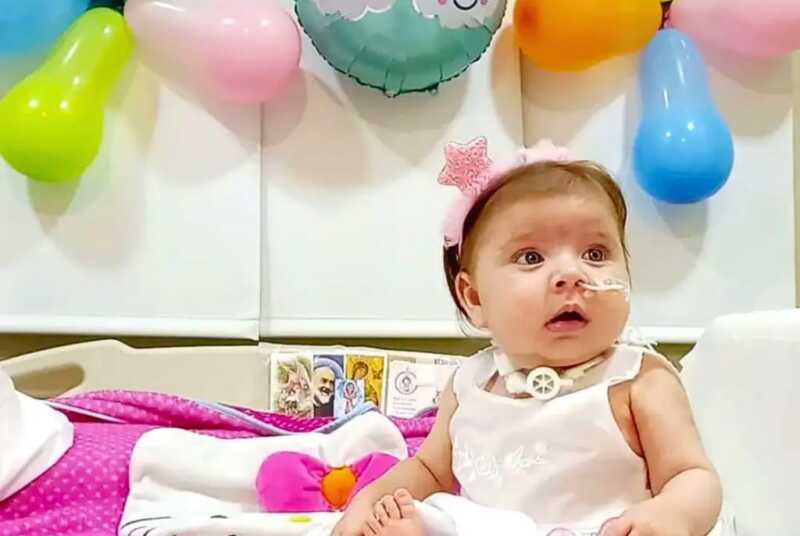 Natalia Jara y Ariel Zippan recuerdan el día en que llegó el llamado que esperaban para su hija Emma, quien hoy goza de buena salud y continúa con medicación de por vida.