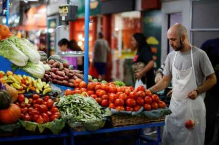 Frutas y verduras registraron diferencias de hasta 9,2% entre supermercados Frutas y verduras