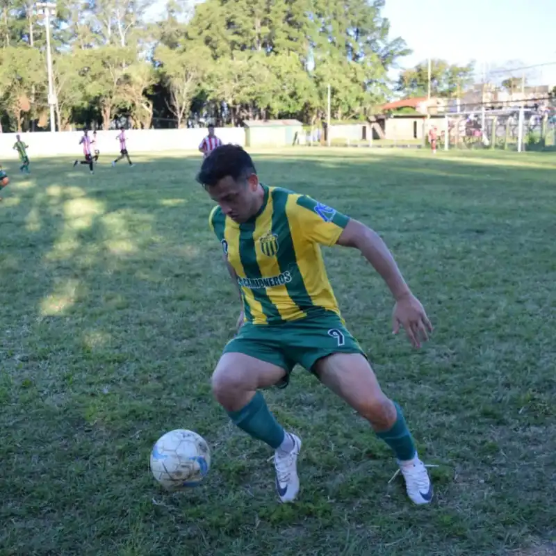 Mitre buscará remontar ante Boca Unidos por el Federal A, mientras La Picada y Guaraní definirán sus series de semifinales del Torneo Regional Amateur.