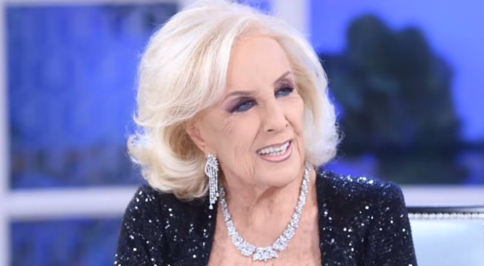 Mirtha Legrand recibió el alta médica tras casi 20 días internada por un cuadro respiratorio Mirtha