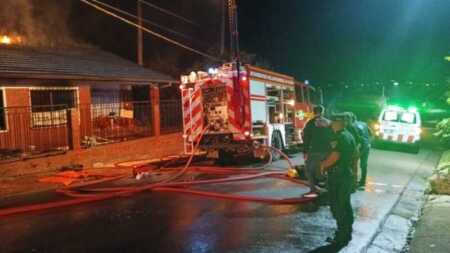 Tragedia en Alem: un hombre de 71 años murió tras ser rescatado de una vivienda incendiada alem