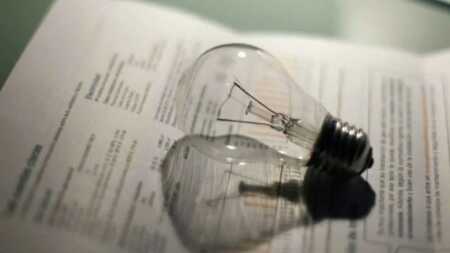 El Gobierno amplió los bloques de consumo eléctrico bonificable para las regiones con temperaturas más elevadas.