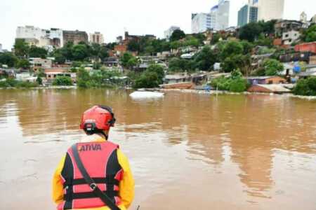 Ciudad del Este en alerta por la crecida del Paraná