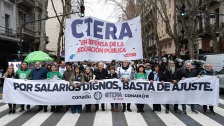 CTERA convocó a un paro nacional docente para exigir justicia por Nancy Godoy CTERA convocó a un paro nacional docente para exigir justicia por Nancy Godoy