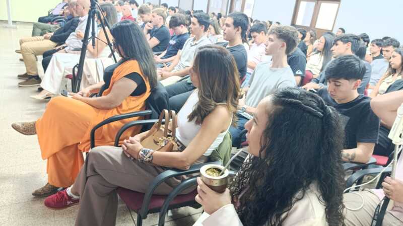 La UGD realizó las primeras Jornadas de Ciencias Económicas y Empresariales en Posadas 4 WhatsApp Image 2026 10 29 at 20.20.12 3 - 3