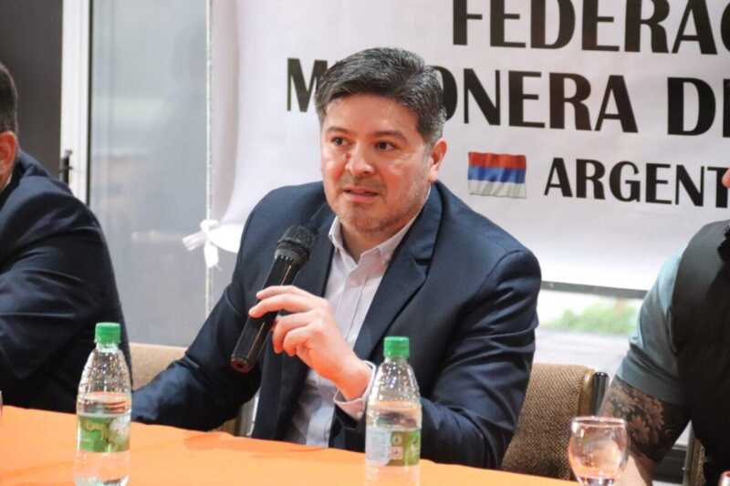 El básquet 3x3 en Misiones: proyectan crear un departamento y organizar un circuito provincial en 2027 2 Fredy Meza adelantó que la FMBB proyecta crear un departamento de básquet 3x3 y organizar un circuito provincial en 2027. También destacó a los equipos misioneros en los JAUR y a El Coatí en la Liga Federal Formativa.