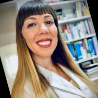 Neuromielitis óptica: "Hay nuevos tratamientos", el problema es el acceso 6 La neuróloga Verónica Tkachuk explicó los síntomas de la neuromielitis óptica, los avances en tratamientos y las dificultades de acceso en Argentina.